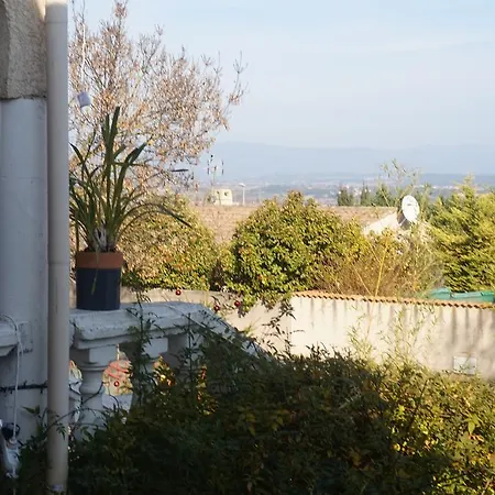 Le Beausejour بيت ضيافة قرقشونه